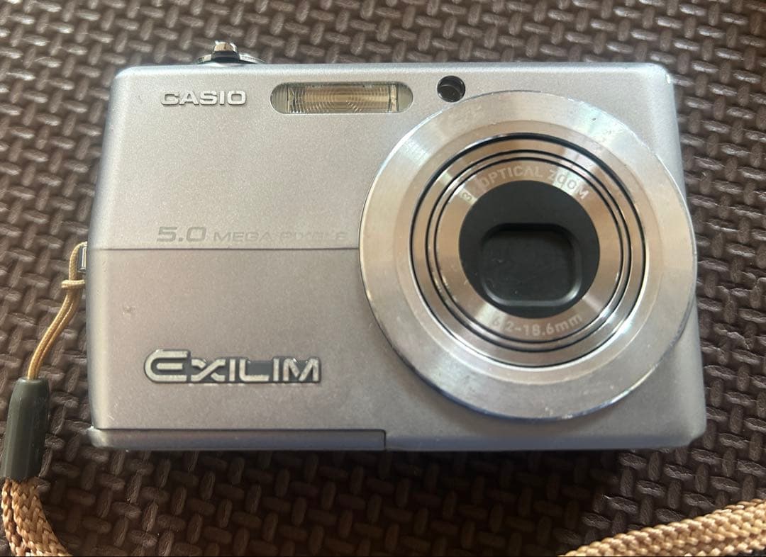 【SDカード256GB付】CASIO EXILIM EX-Z500 コンデジ