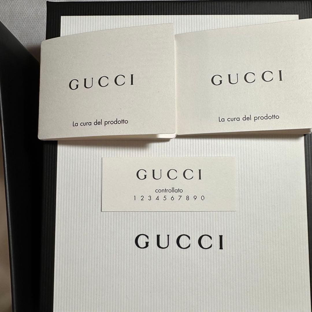 GUCCI グッチ 三つ折り財布　ベージュ
