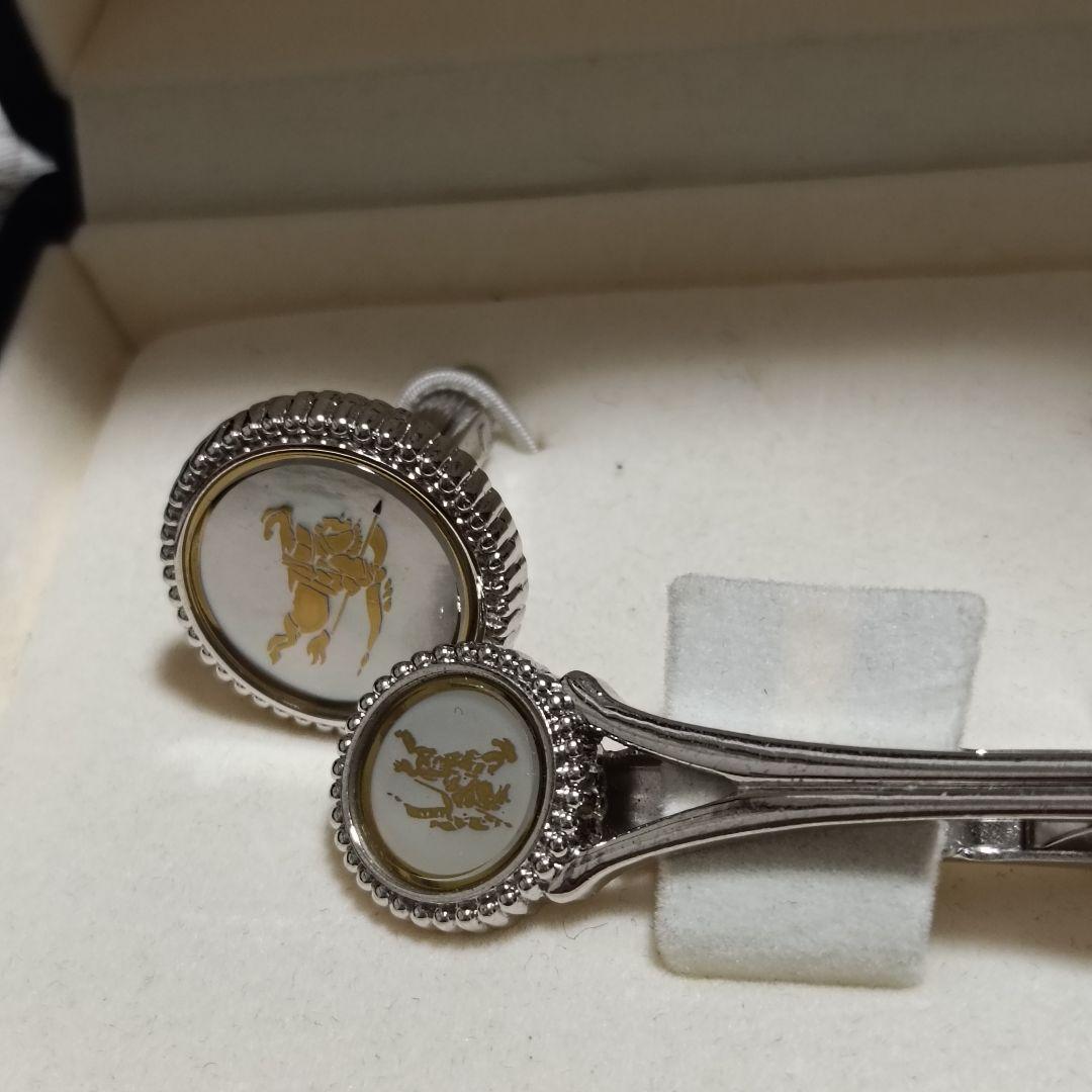BURBERRY カフスボタン タイピン セット シェル 白蝶貝　箱なし