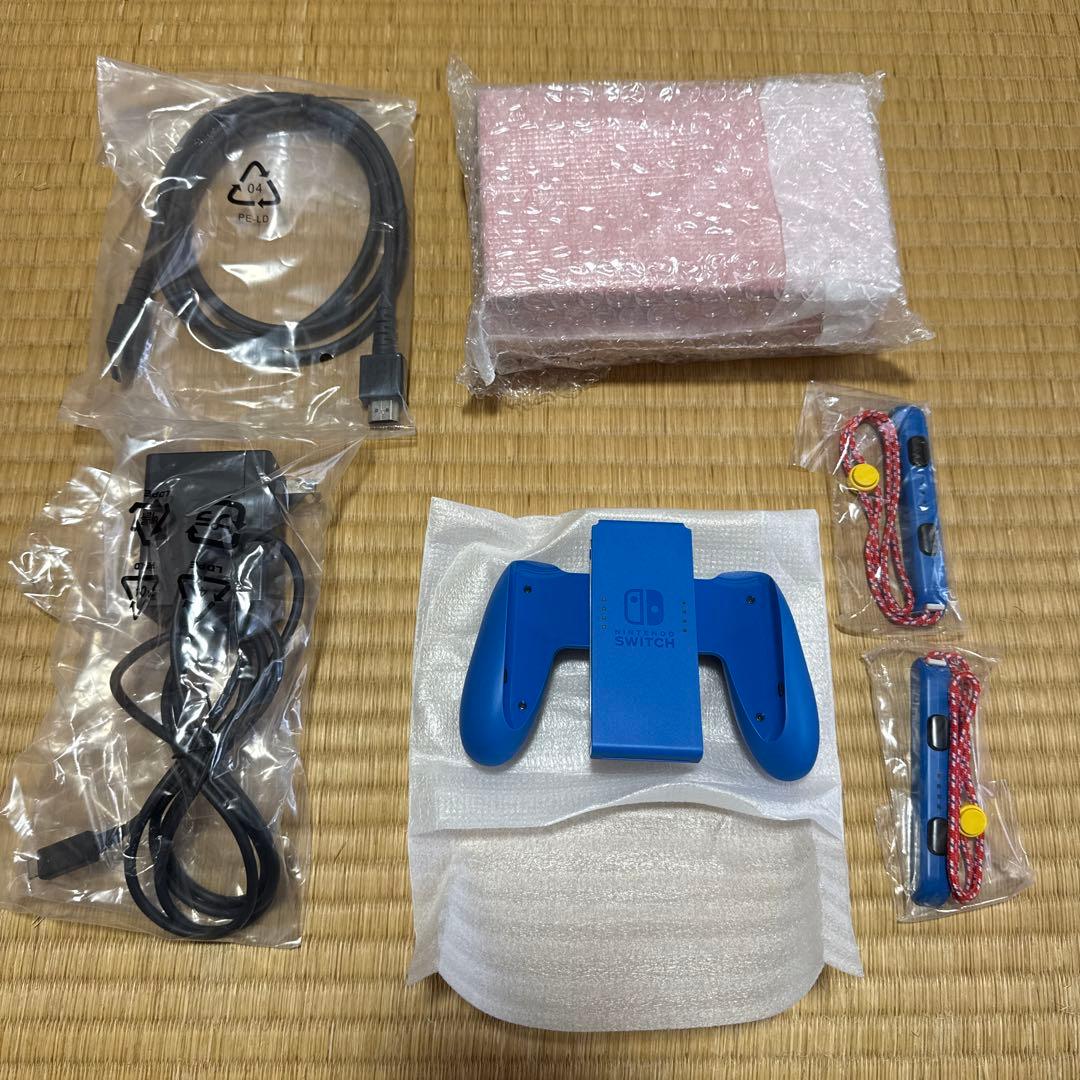 【ほぼ未使用】Nintendo Switch マリオレッド×ブルー 本体セット