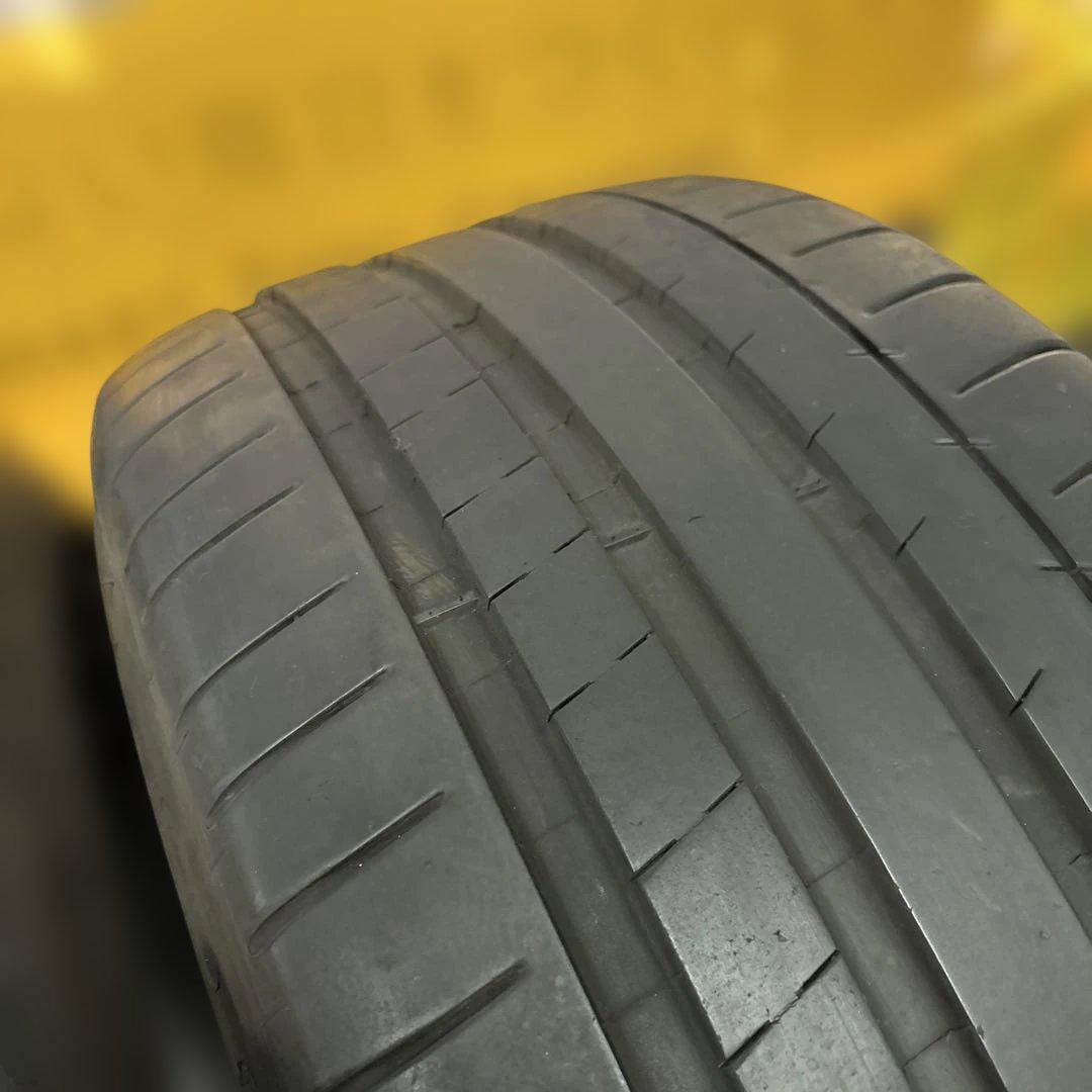 オ*ロ様 ◼️255/35ZR19◼️バリ山2本◼️ミシュラン◼️パイロットSS