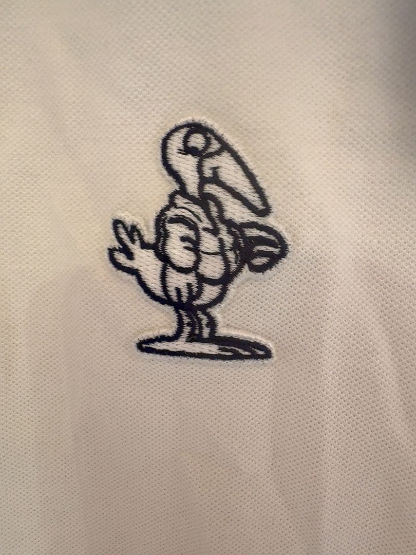 ⭐︎るる⭐︎ モンクレール:::刺繍キャラクター ホワイトポロシャツ 半袖
