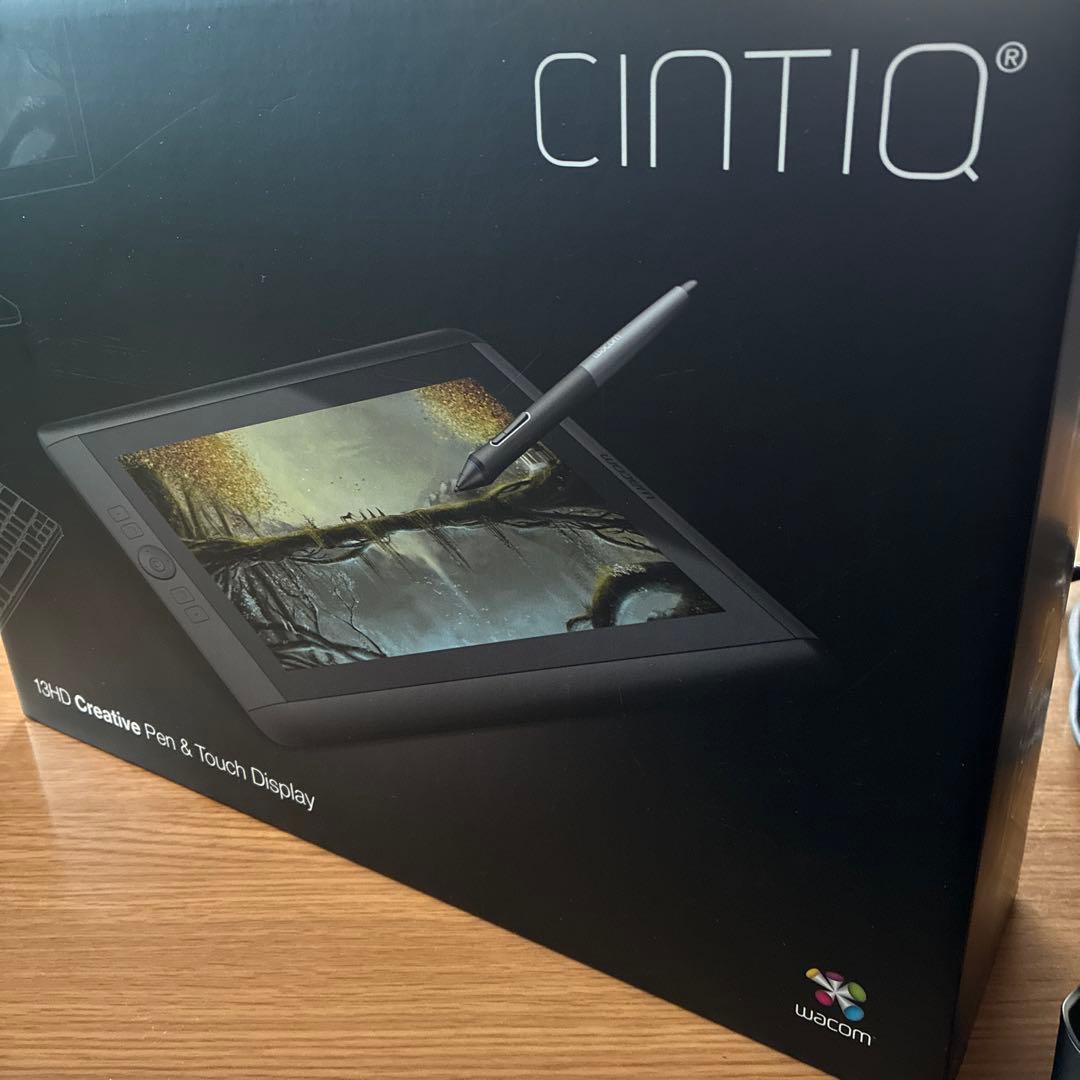 B*i様 ワコム 液晶ペンタブレット 13.3フルHD液晶 タッチ機能搭載