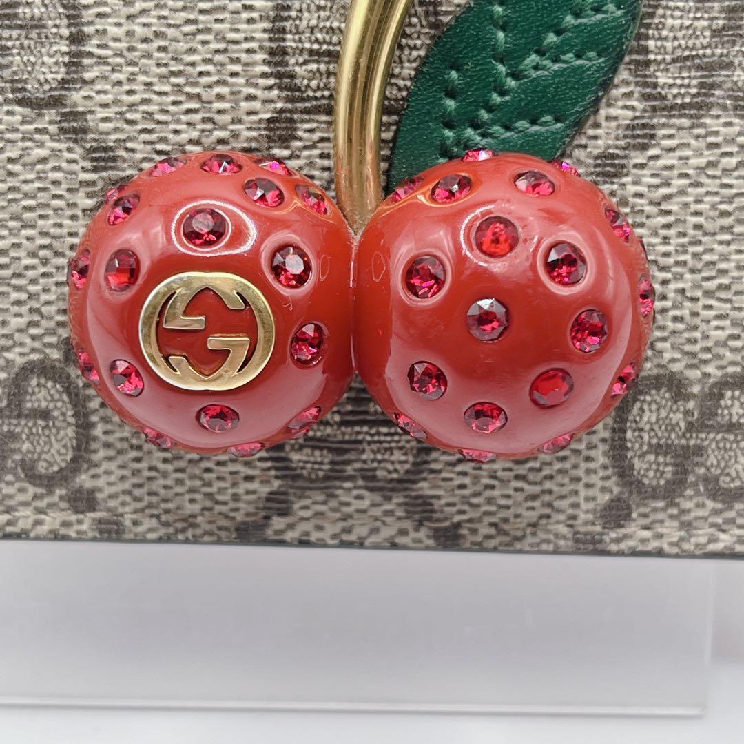 【美品】GUCCI グッチ チェリー 二つ折り財布 GGスプリーム チェリー