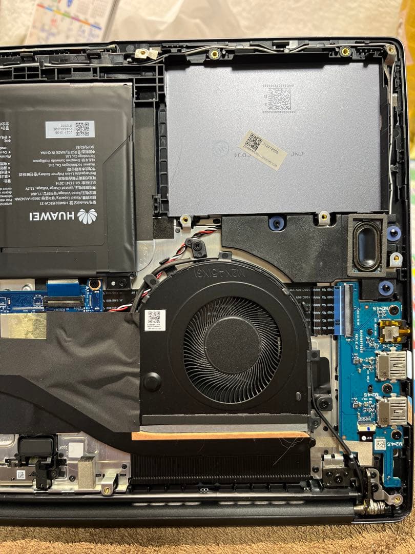 ジャンク HUAWEI ノートPC Intel Core i3 10110U