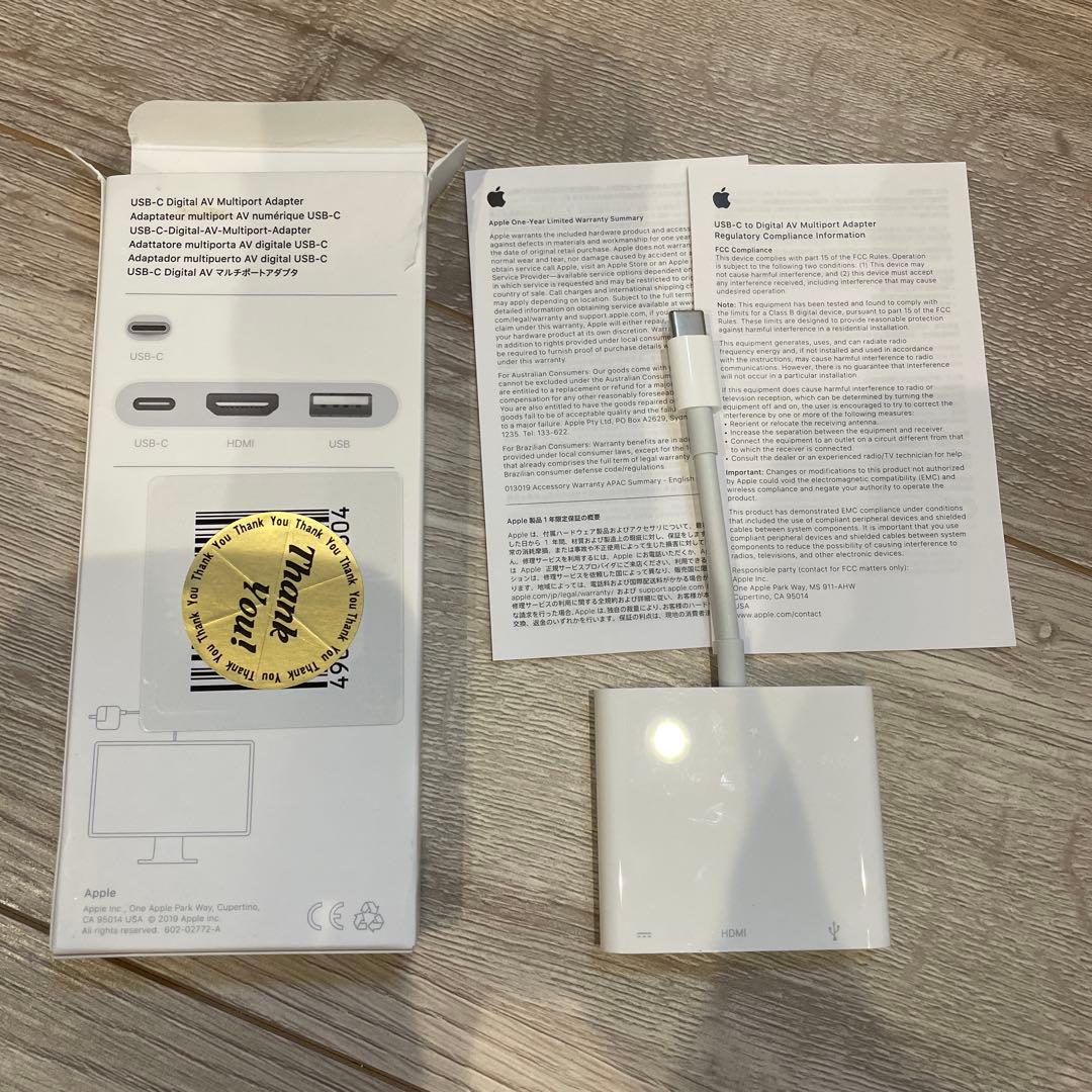 分配器・切替器 Multiport Adapter USB-C to Digital AV