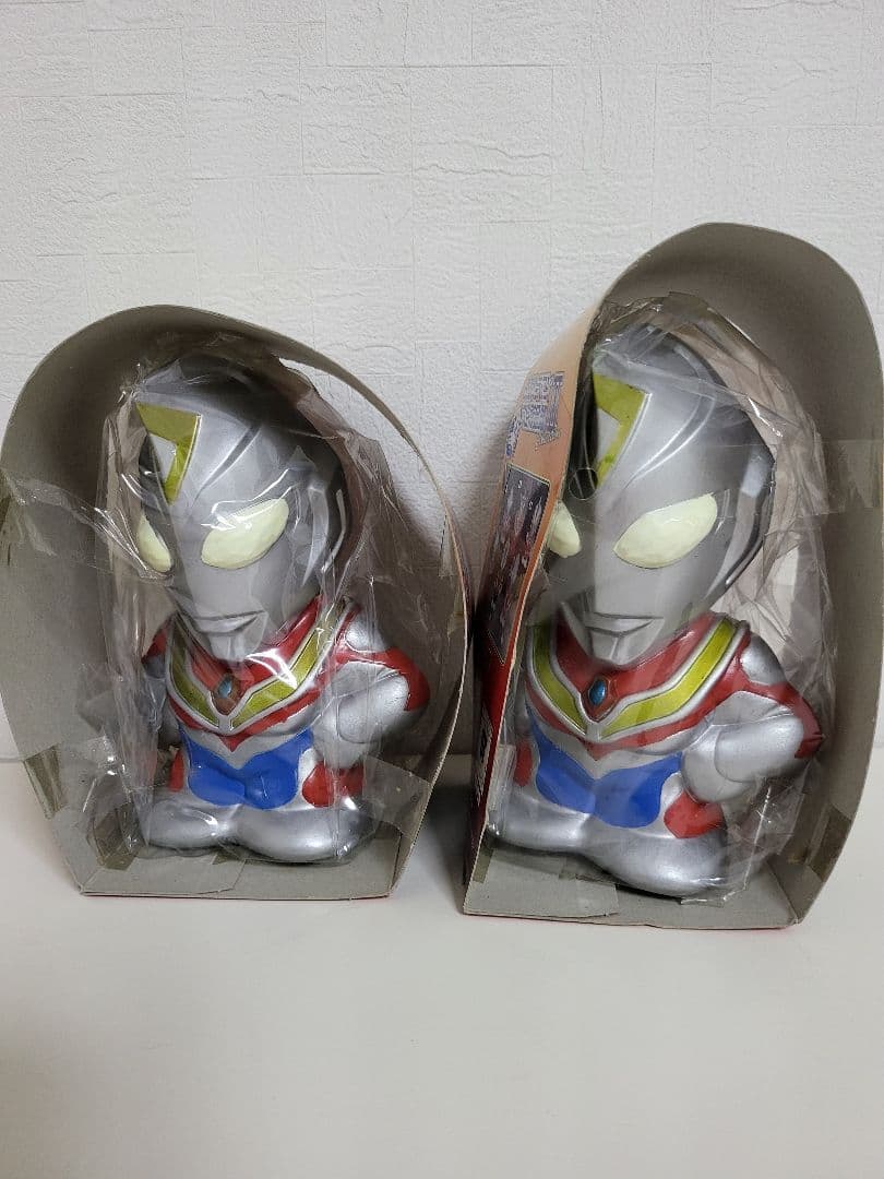 【レア物】11個セット ウルトラマン　ソフビ　貯金箱