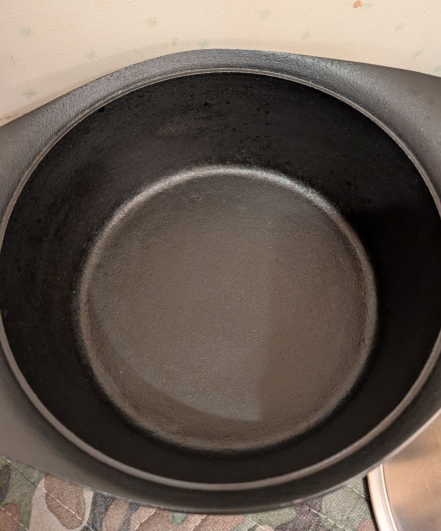 柳宗理 南部鉄器 鉄鍋 (ステンレス蓋付) 深型 22cm