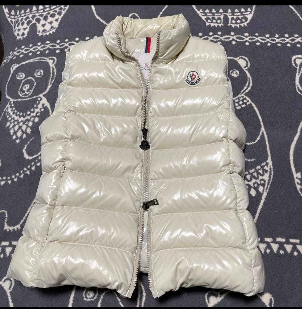 MONCLER オフホワイトダウンベスト