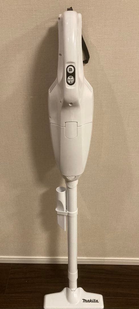 マキタ充電式スティッククリーナー CL107FD 充電器とバッテリー付