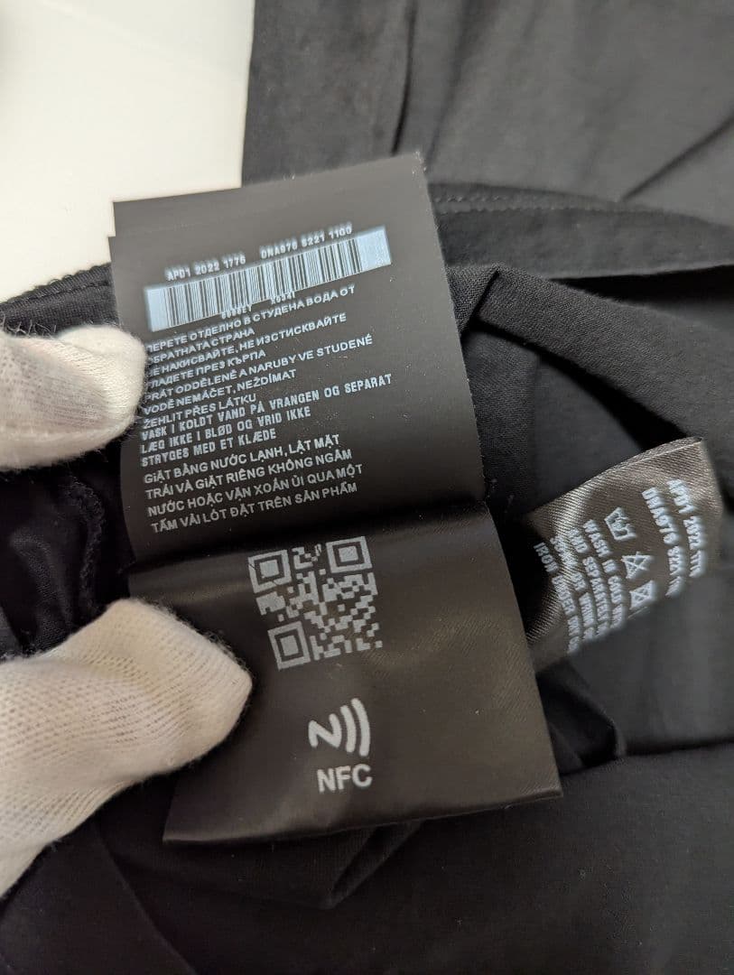 PRADA ブラック Tシャツ 専用です。