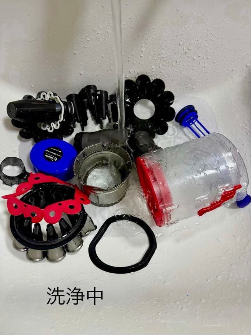 ダイソン V7 SV11 ハンディクリーナー