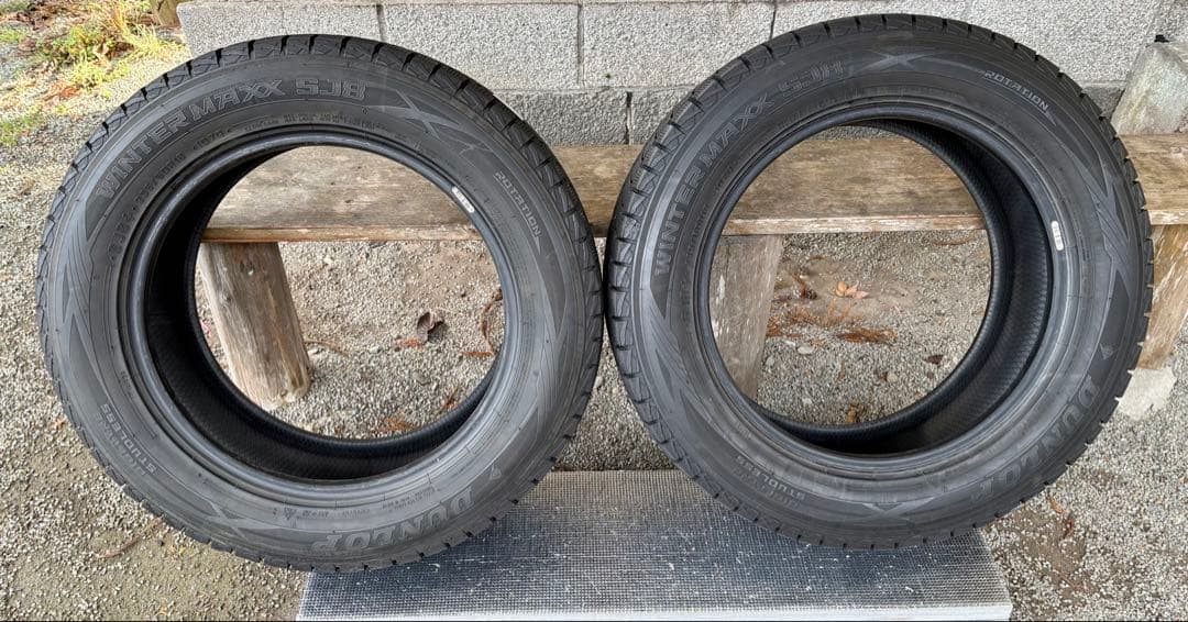 ② 235/60R18 ダンロップ　ウィンターマックスSJ8＋　2023年　2本