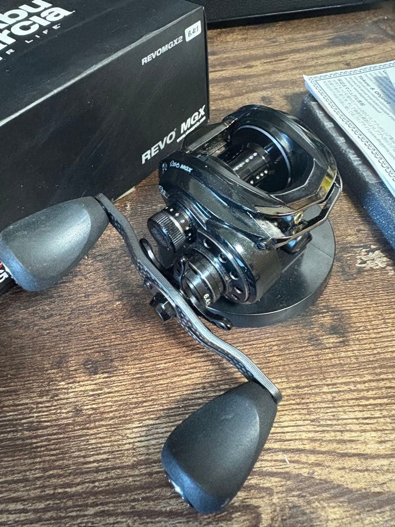 日本未販売モデル アブガルシア REVO MGX 2