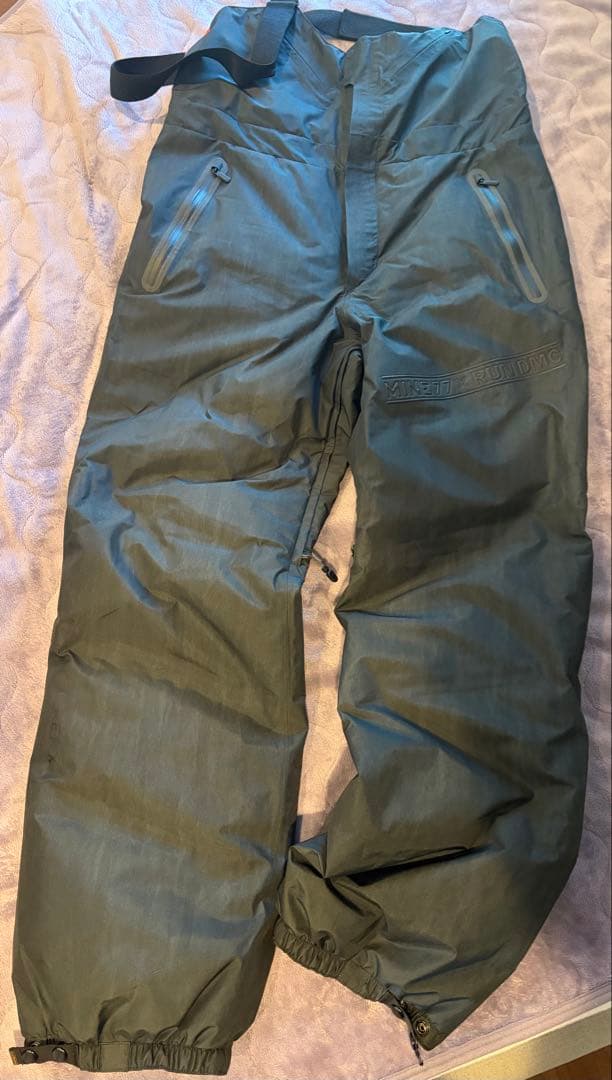 Burton MINE 77 x Run DMC GORE-TEX ビブパンツ