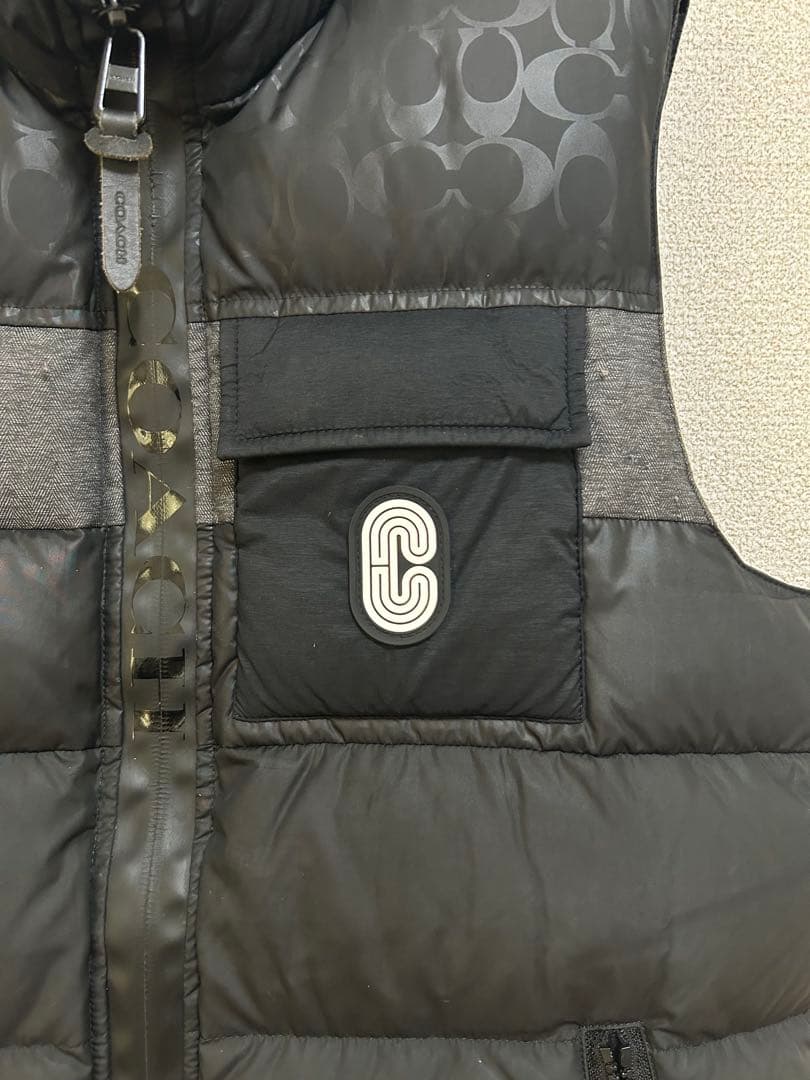 COACH/コーチ ダウンベスト