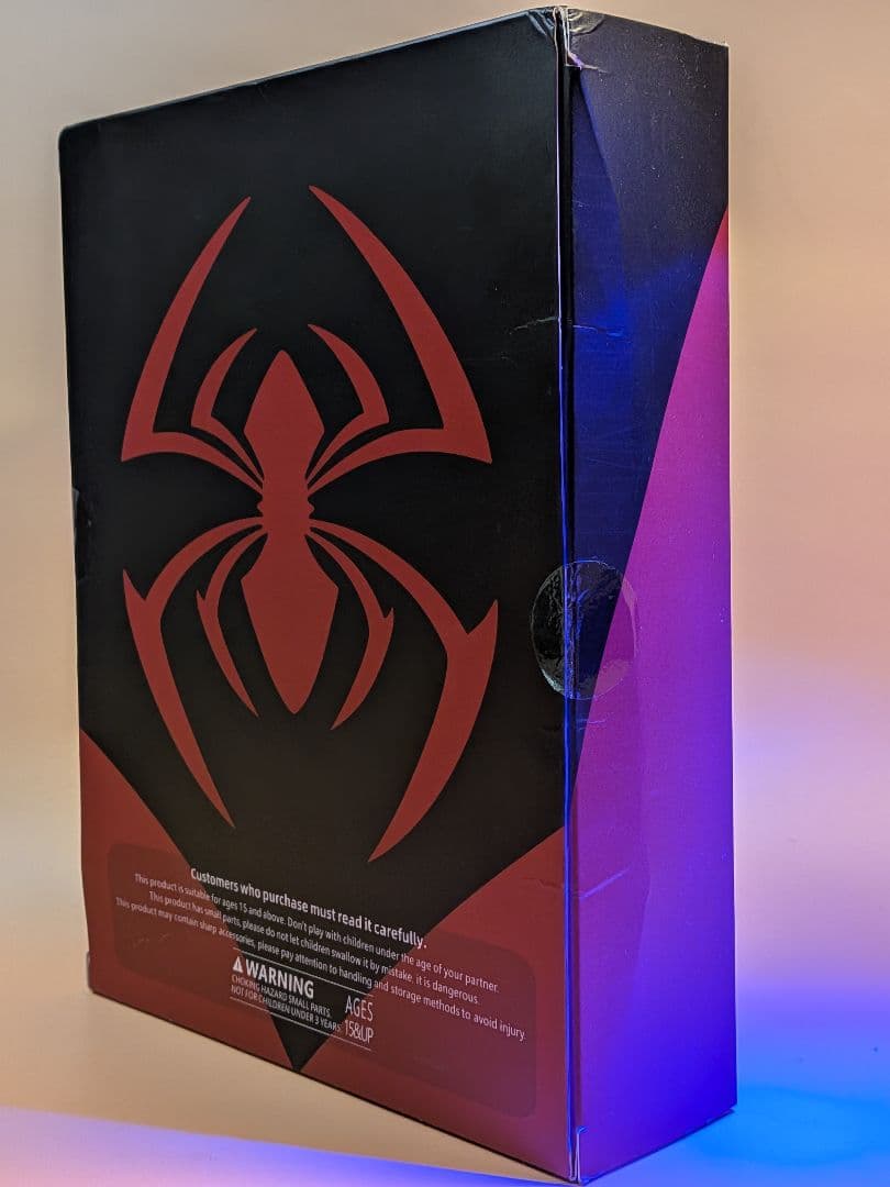 新しい未開封 MESS TOYS製のスカーレット・スパイダーケイン