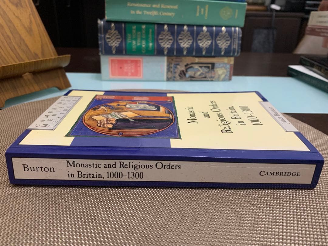 洋書 Monastic and Religious Orders in Britain