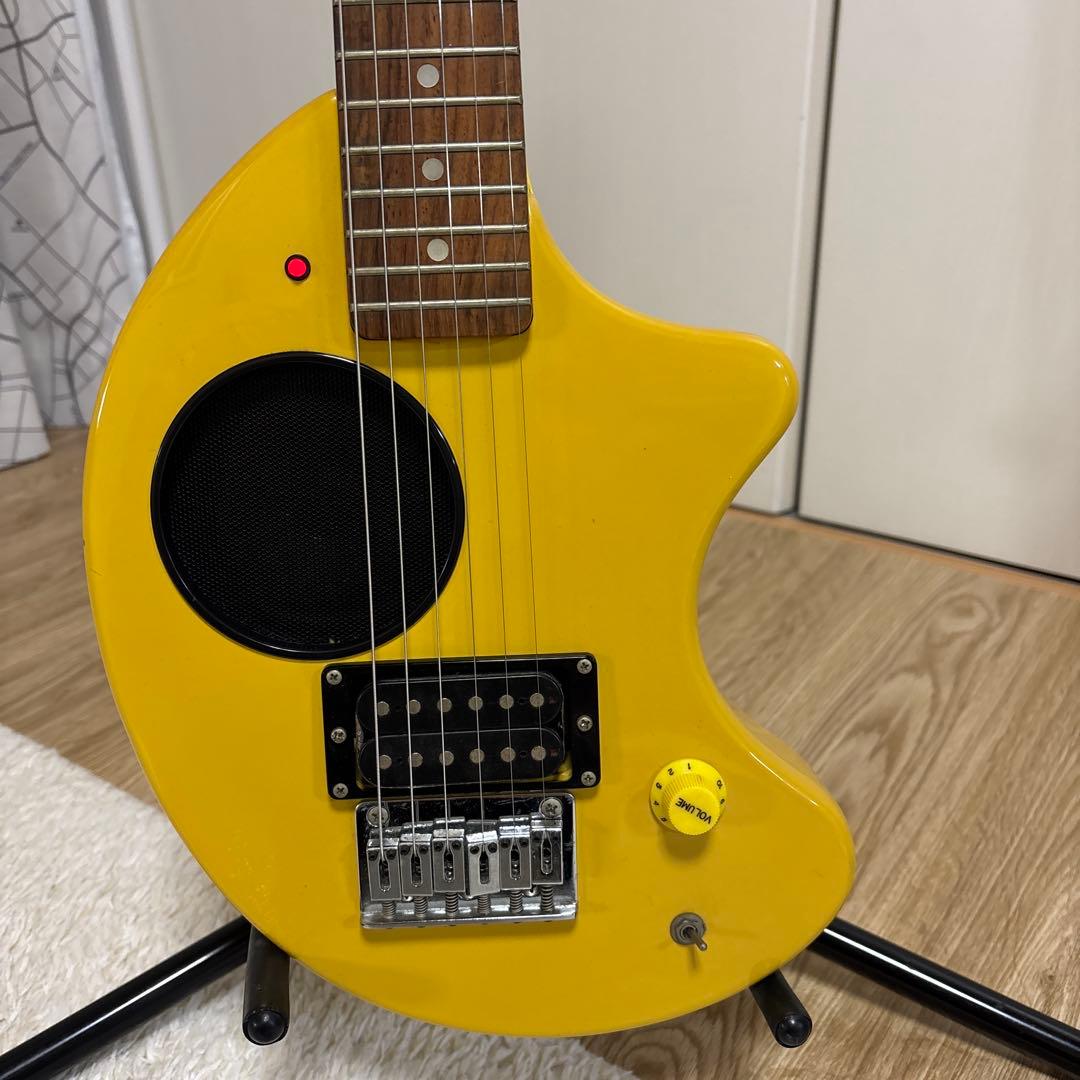 FERNANDES ZO-3 イエロー　完動品　弦高低く弾きやすいです　弦新品