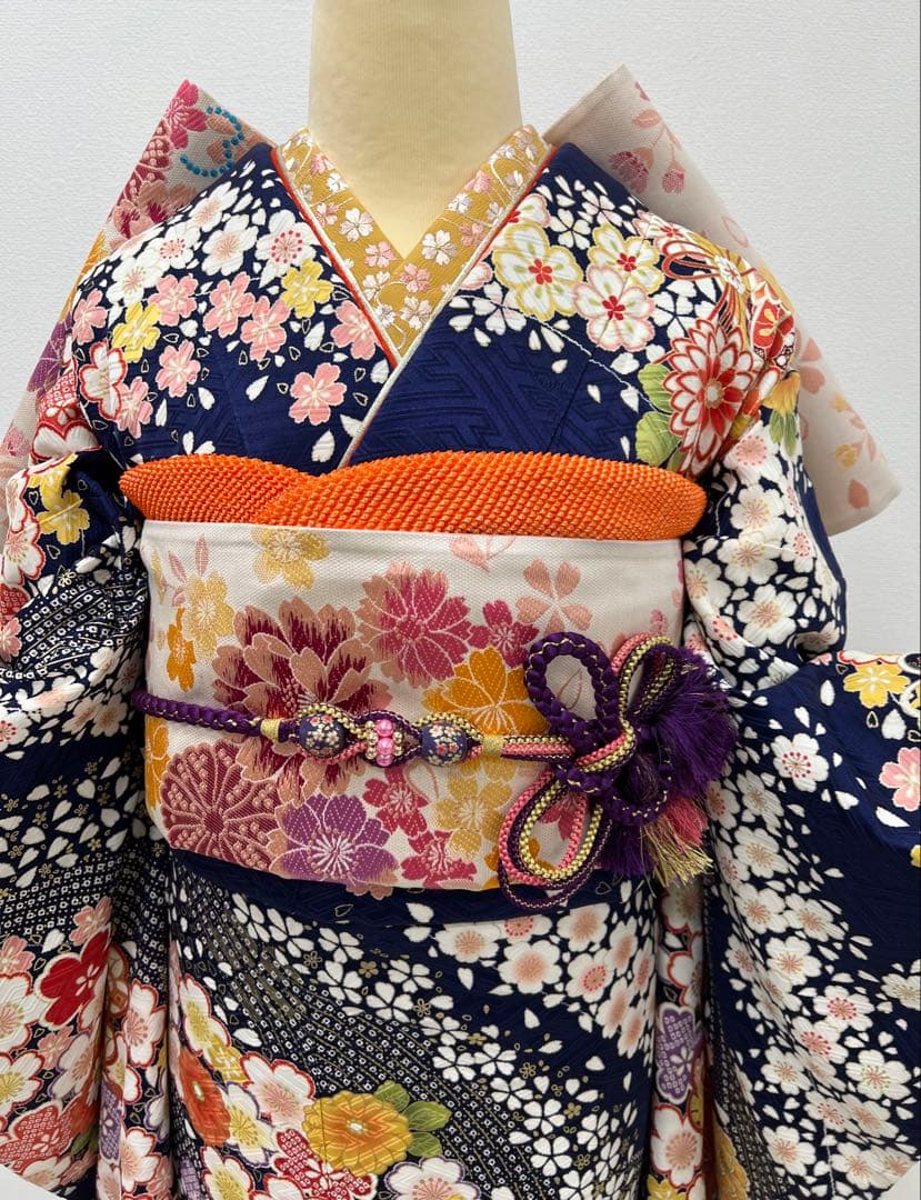 振り袖　フルセット　別誂長襦袢　金彩加工　刺繍入り　成人式　紺色　856