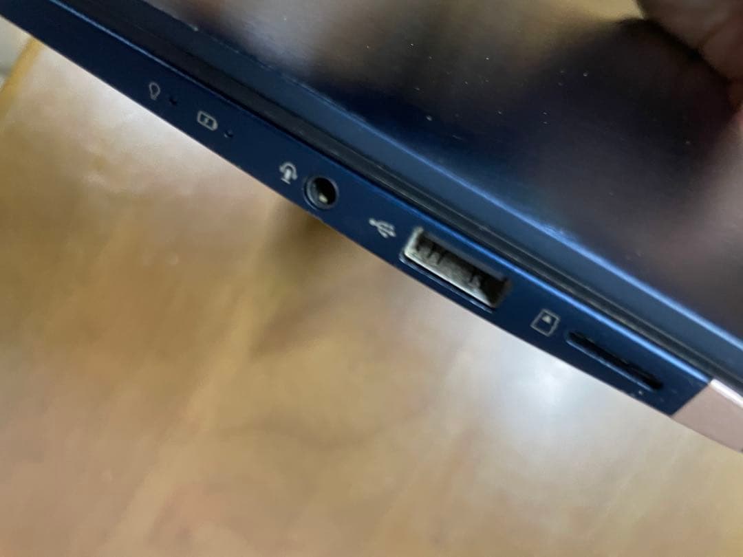 ASUS ZenBook UX333F 256GB メタルブルー やや難あり