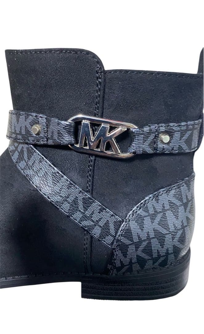 新品未使用　MICHAEL KORS ショート　ブーツ22.5cm