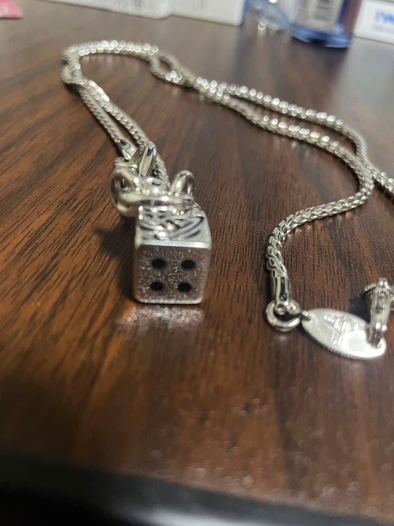 vivienne westwood サイコロネックレス