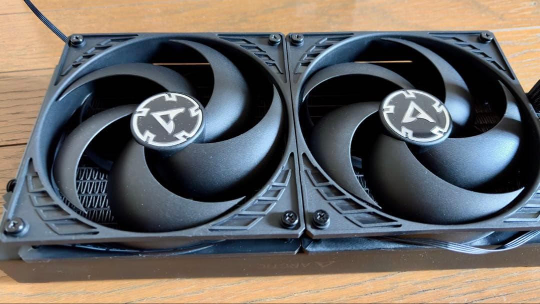 ARCTIC Liquid FreezerⅢ 280 水冷CPUクーラー