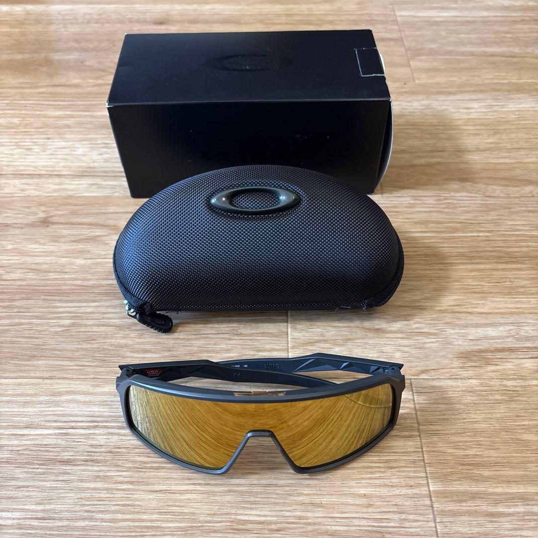 Oakley オークリー スートロ