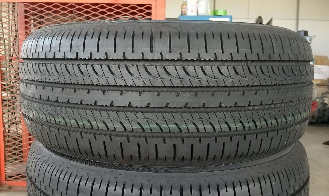 新車外し 2025年製 ヨコハマ 225/55R18 10分山 ※2本 デリカ