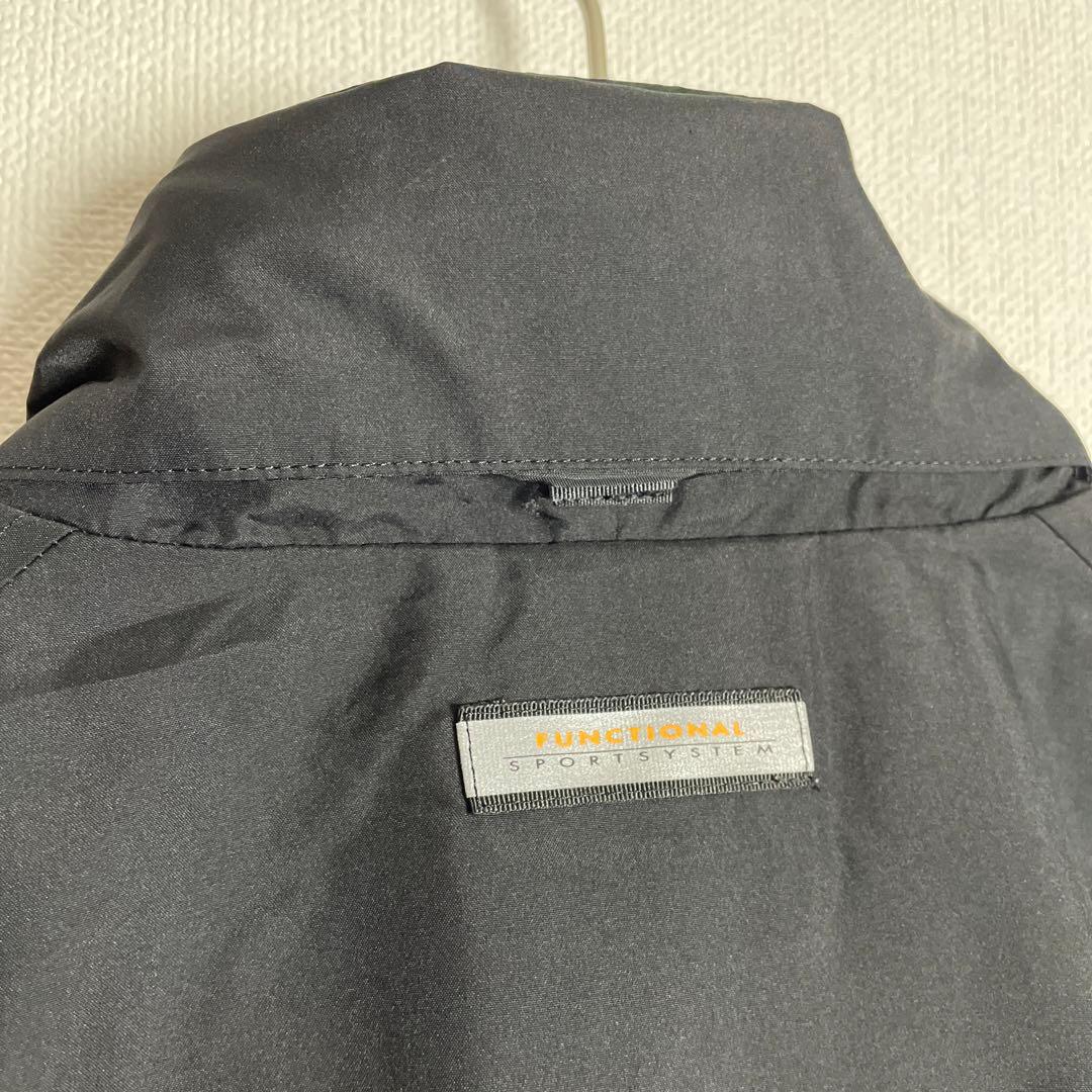 セットアップ　デサント　刺繍ロゴ　黒　シンプル　ナイロン　上下　ビンテージ　古着