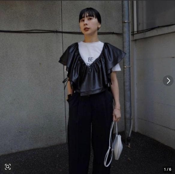 AMERI アメリビンテージUMBRELLA RAFFLE TOP　フリルベスト