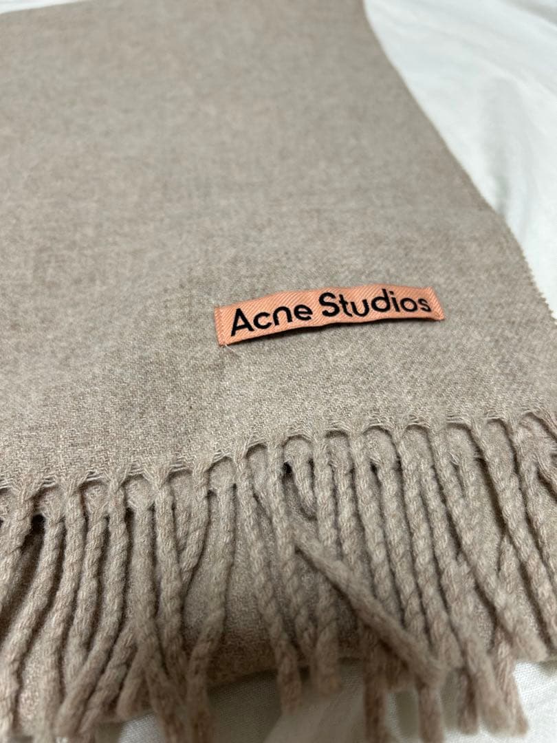 Acne Studios ベージュ マフラー 200cm x 70cm