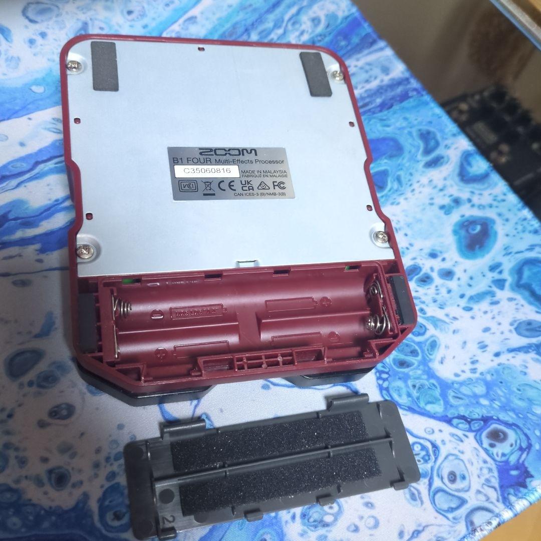 ZOOM B1 FOUR マルチエフェクトプロセッサー　トジ様用