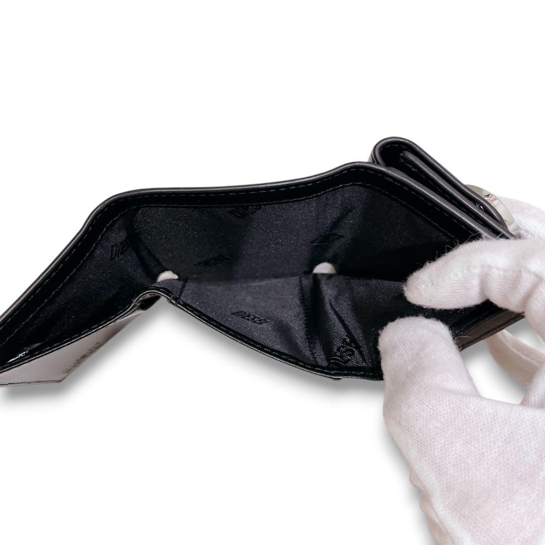 ディーゼル 三つ折り財布 レザー 黒 1DR Dロゴ　コンパクトウォレット