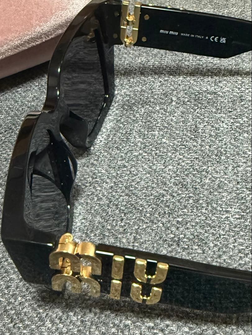 miumiu スクエア サングラス