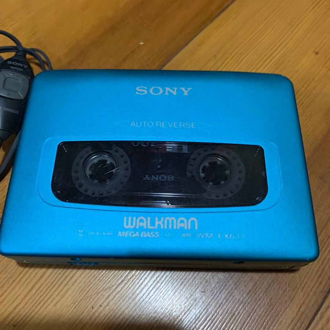 SONY ウォークマン カセットプレーヤー　昭和　レトロ　ジャンク　イヤホン