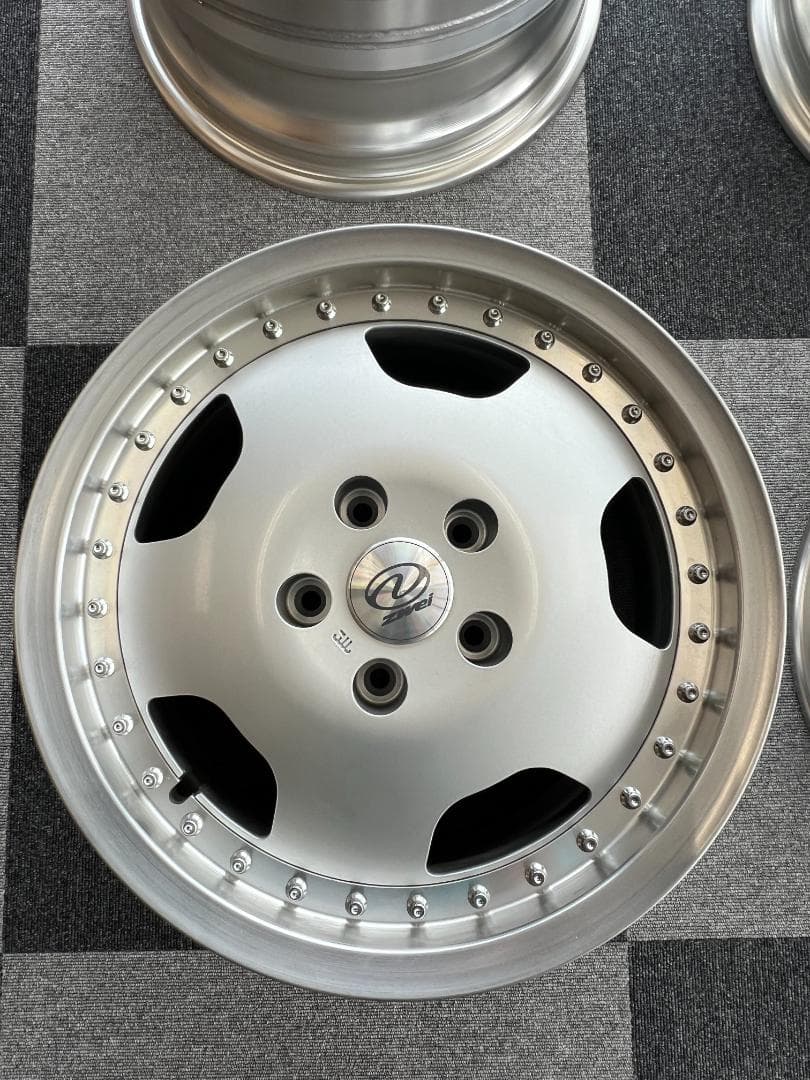 当時物　深リム　16インチF7J　R8J　PCD114.3　5穴　VIP.旧車