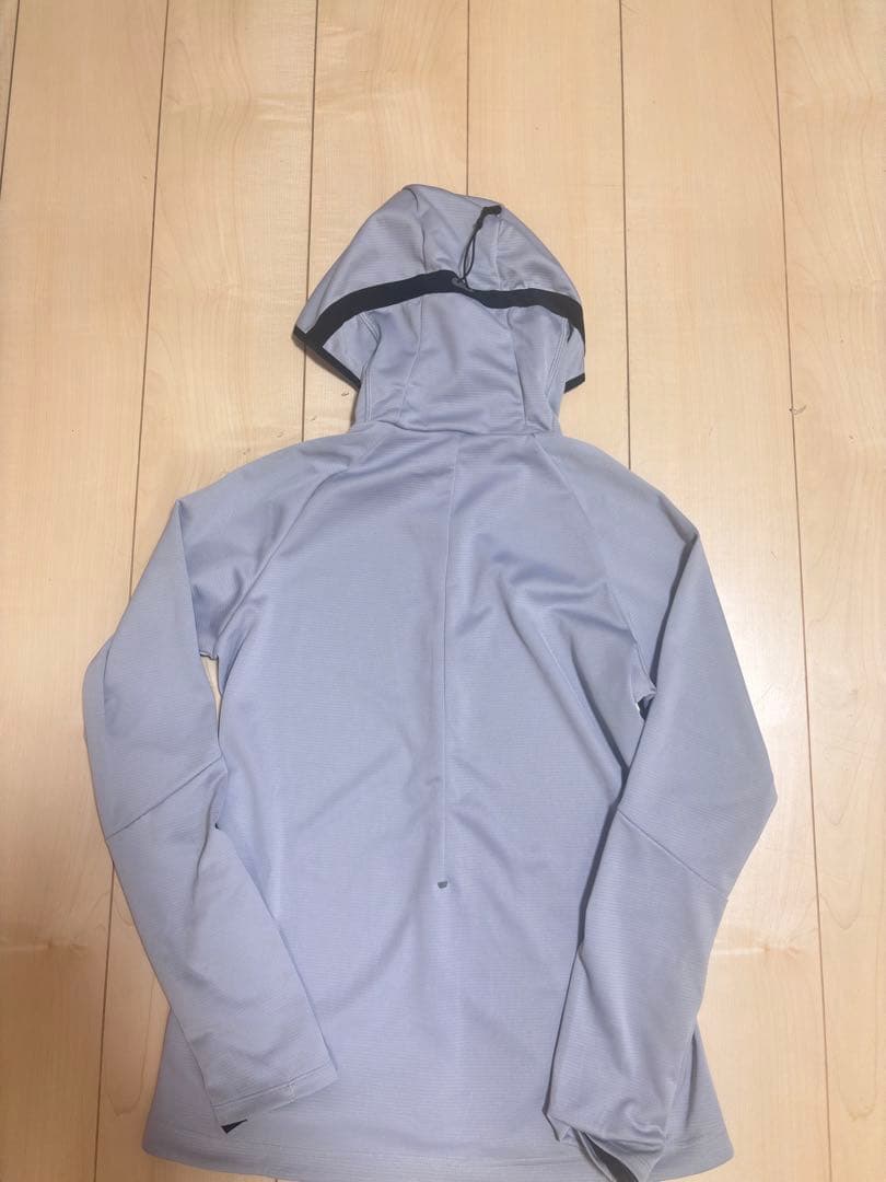 ON Climate Zip Hoodie グレー 女性用 S (日本サイズM)