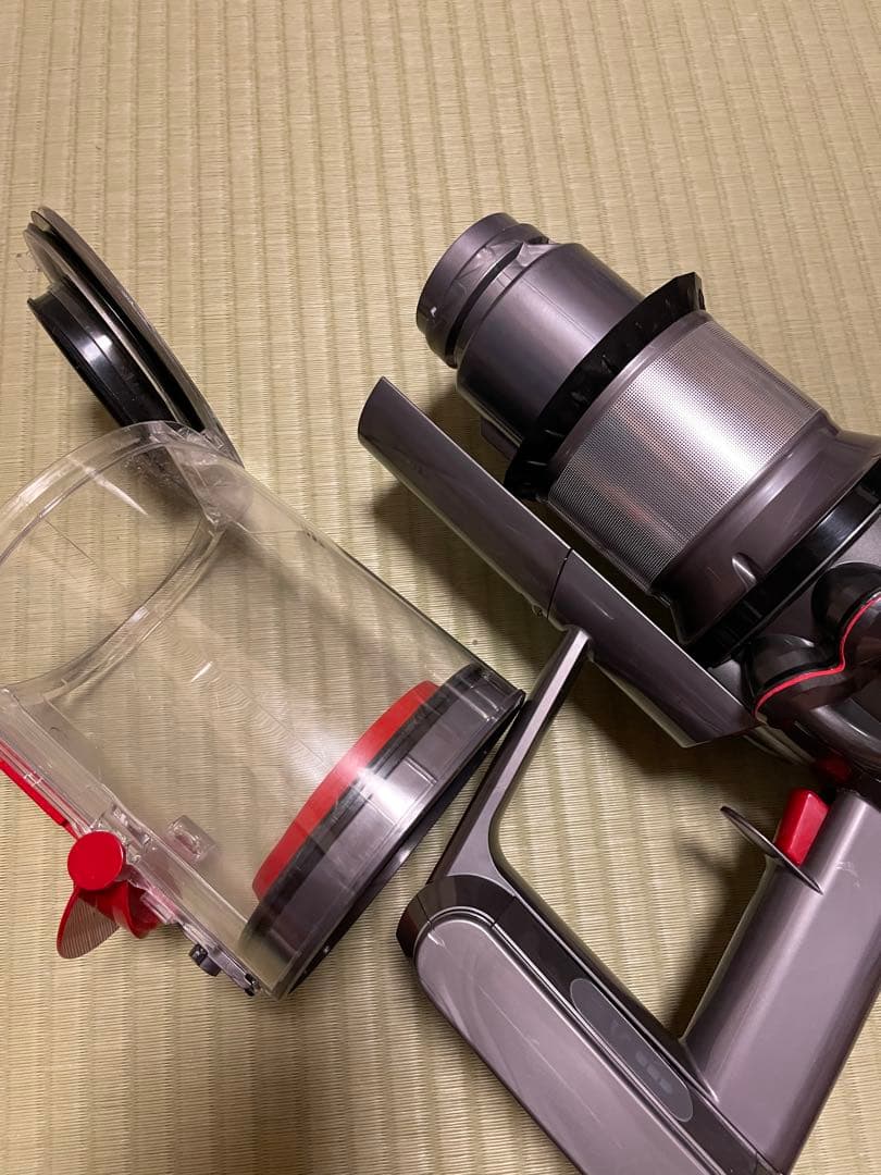 Dyson 掃除機　極美品　ダイソン　sv12 v10 動作品　フィルター新品