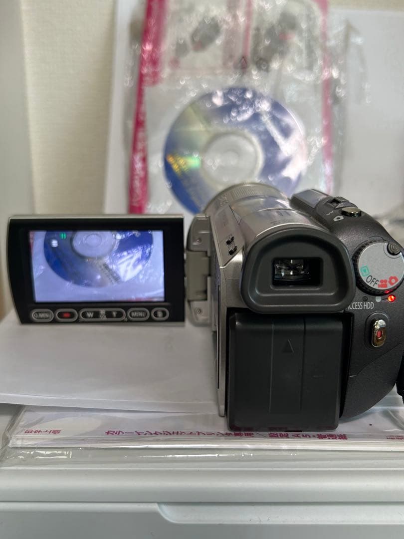 Panasonic HDC-HS300 フルHDビデオカメラ 三脚・ケース付