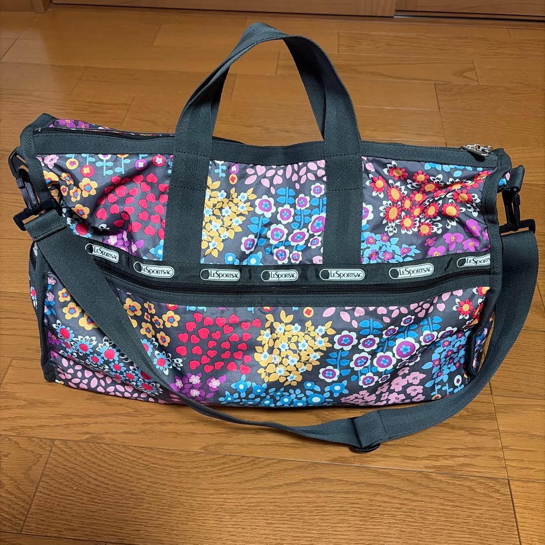 【レスポートサック】花柄ハート柄ピンク　旅行ボストンバック　LeSportsac