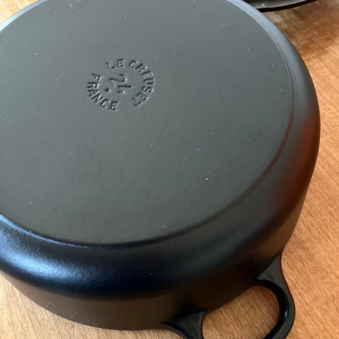 美品　ル・クルーゼ　ココット・ジャポネーズ24cm マットブラック