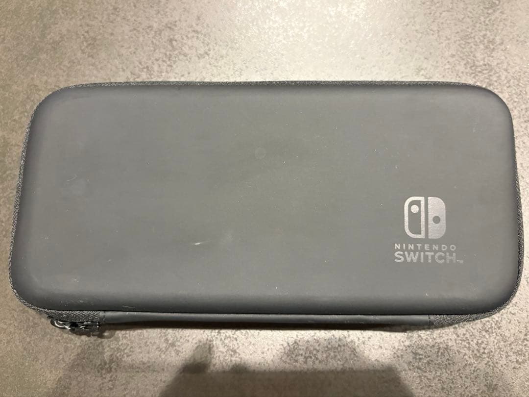 d*3様 Nintendo Switch ケース付き
