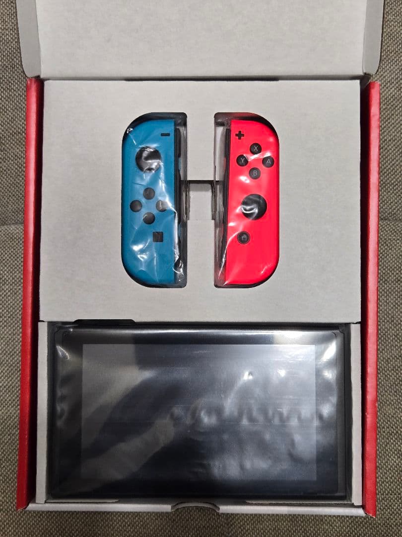 【新品未使用品】Nintendo Switch 新モデル HAD-S-KABAH