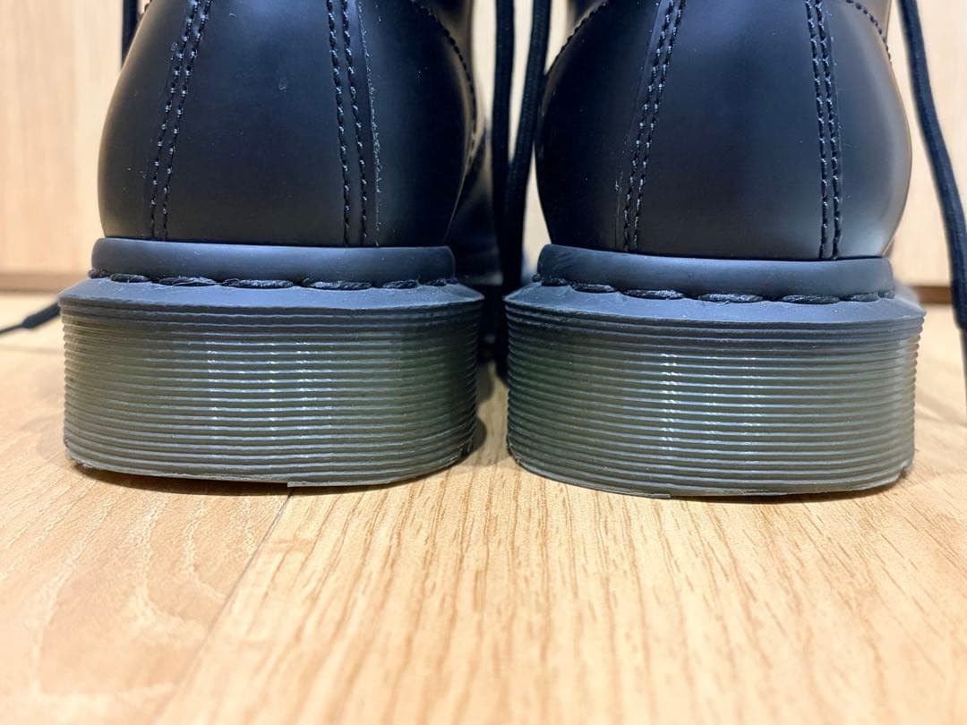 Dr.Martens 6ホール UK4