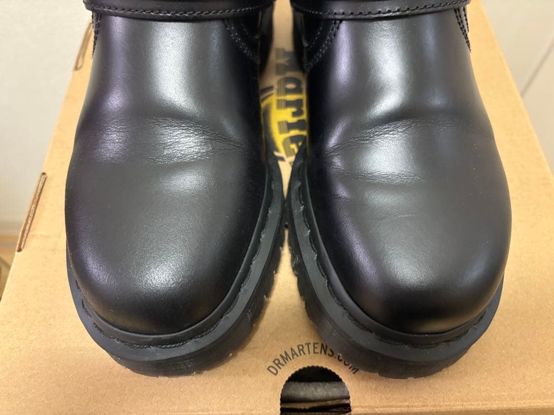 Dr Martens ANISTONE HRNS アニストンハーネス　ブーツ