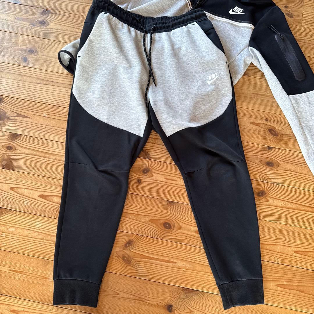 Nike テックフリース上下セット グレー/ブラック