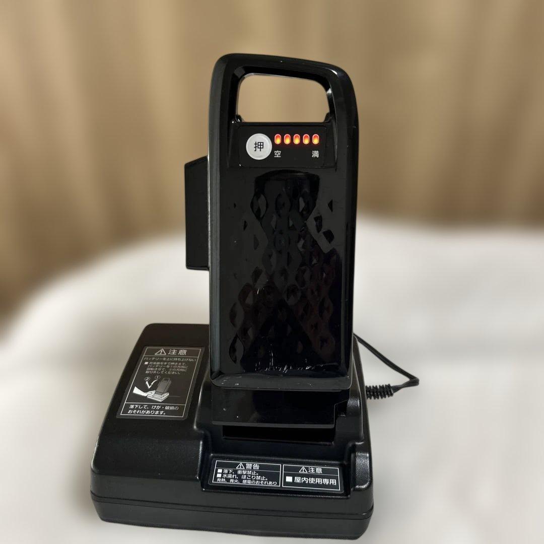 Panasonic NKJ069Z1 電動自転車 充電器