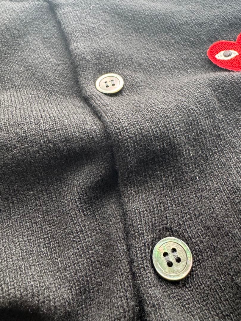 PLAY COMME DES GARÇONS 。ニット カーディガン
